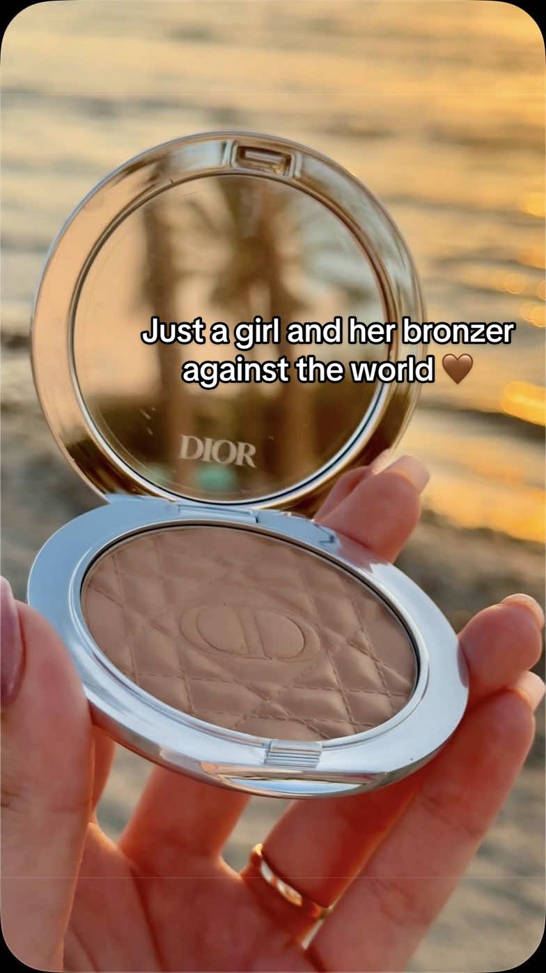 @Makeup Essentials UK