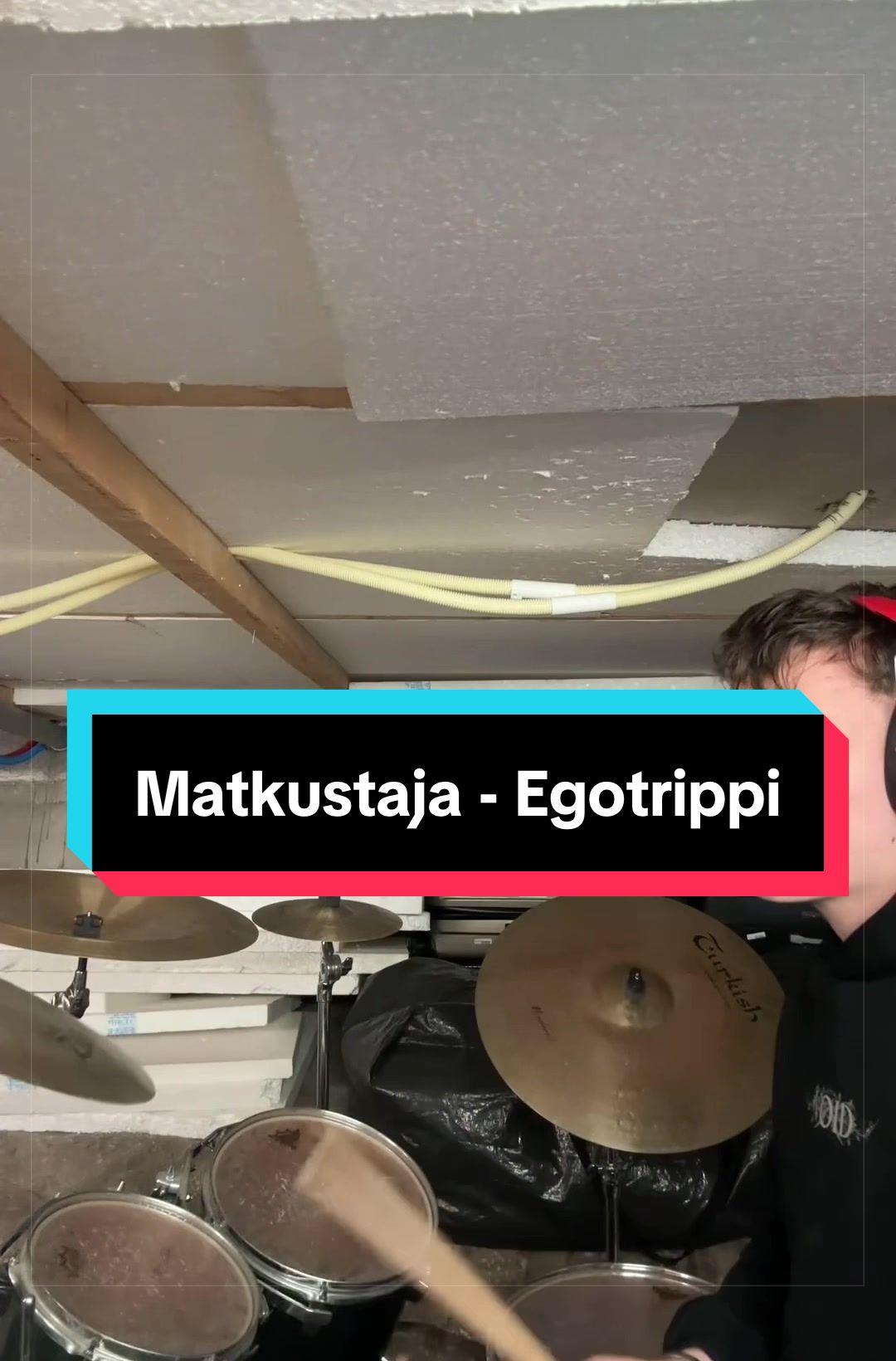 @🥁