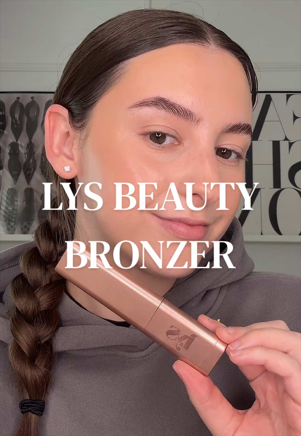 @Kaitlin | Makeup & Fashion