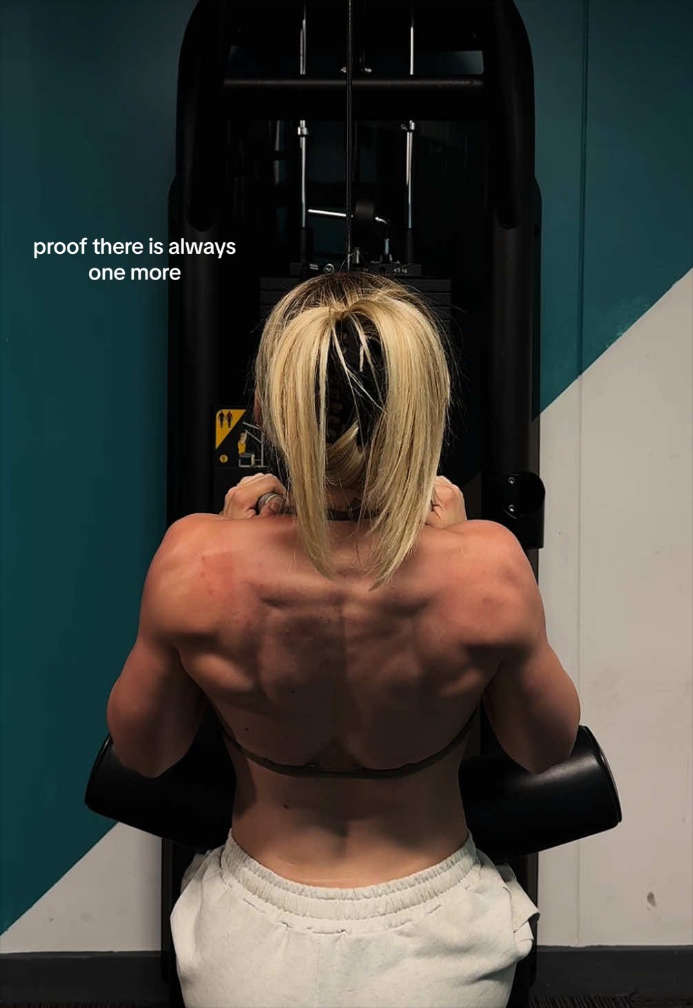 @Lara | Lifts🏋🏼&zwj;♀️🎧