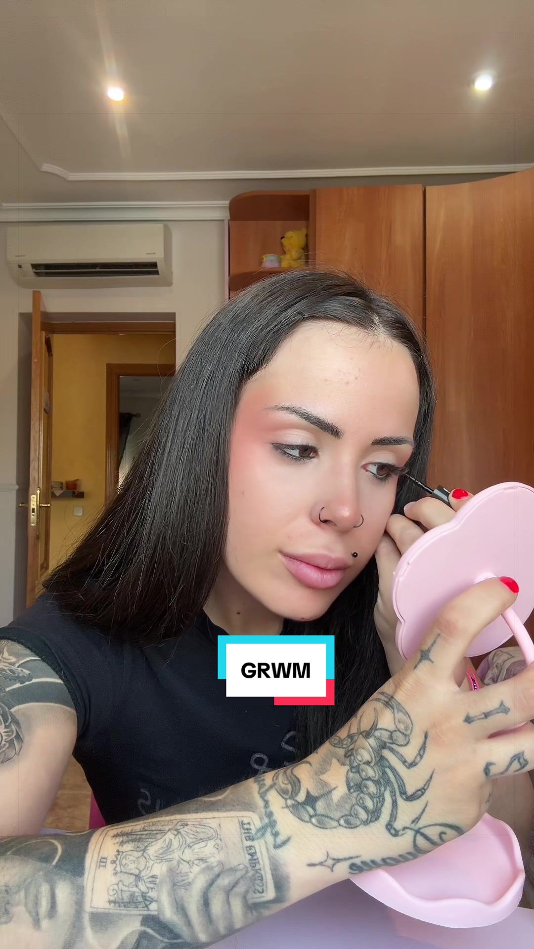 @฿₳₭₳₦ɆⱤł₳ 🎀🦂💋