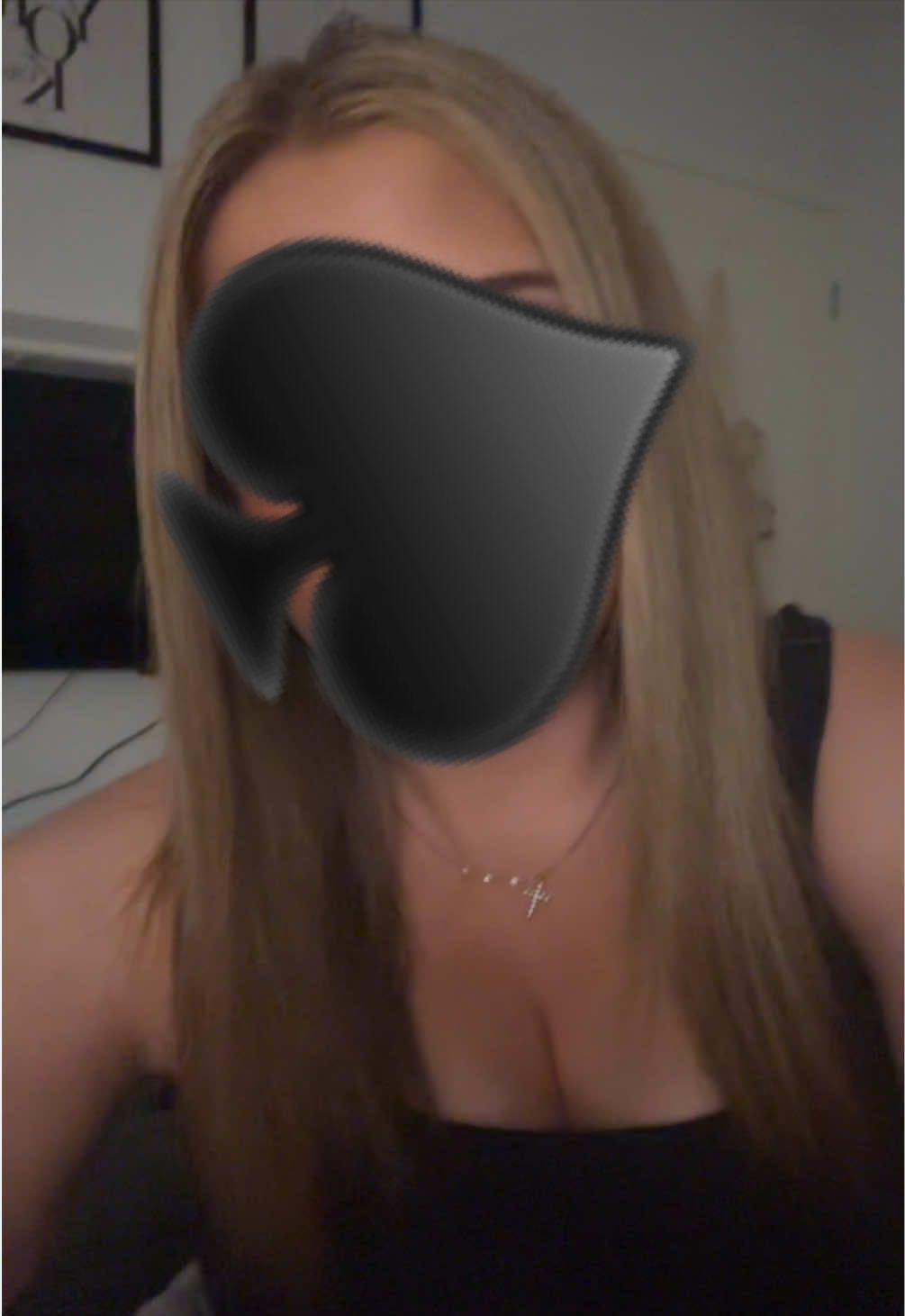 @𝐄𝐥𝐥𝐢𝐞❦