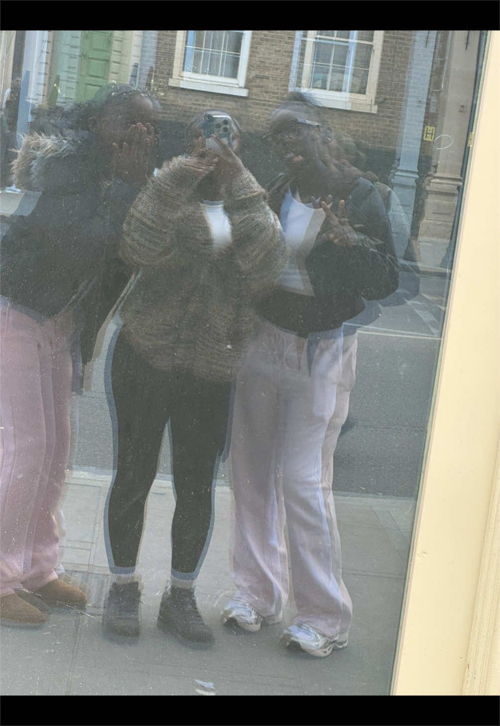 @àdorêjayè ᥫ᭡’.