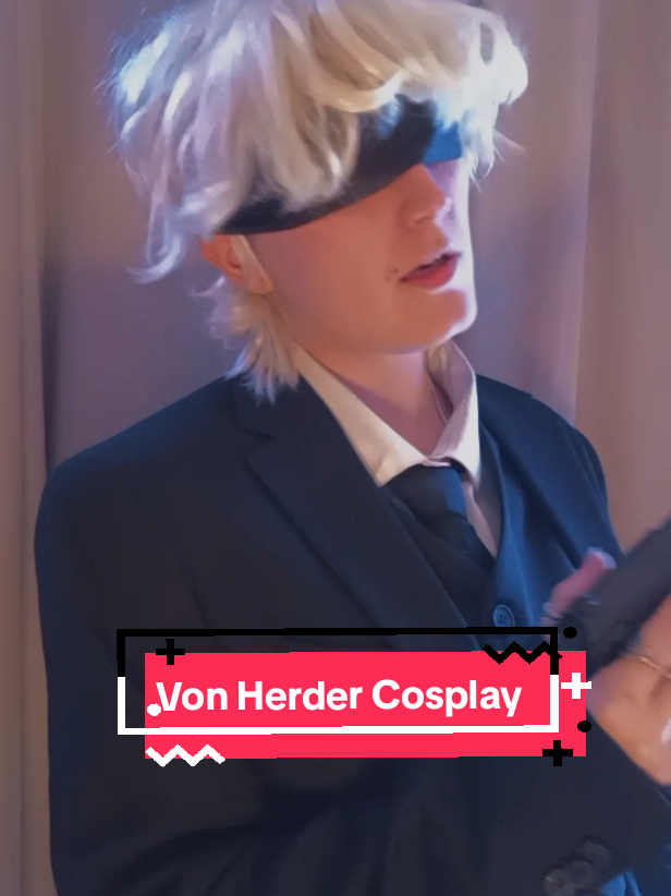 @✨That._.weird._.cosplayer✨
