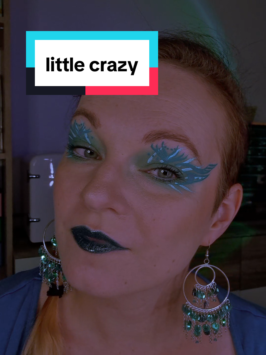 @Makeup_Loving_Lady