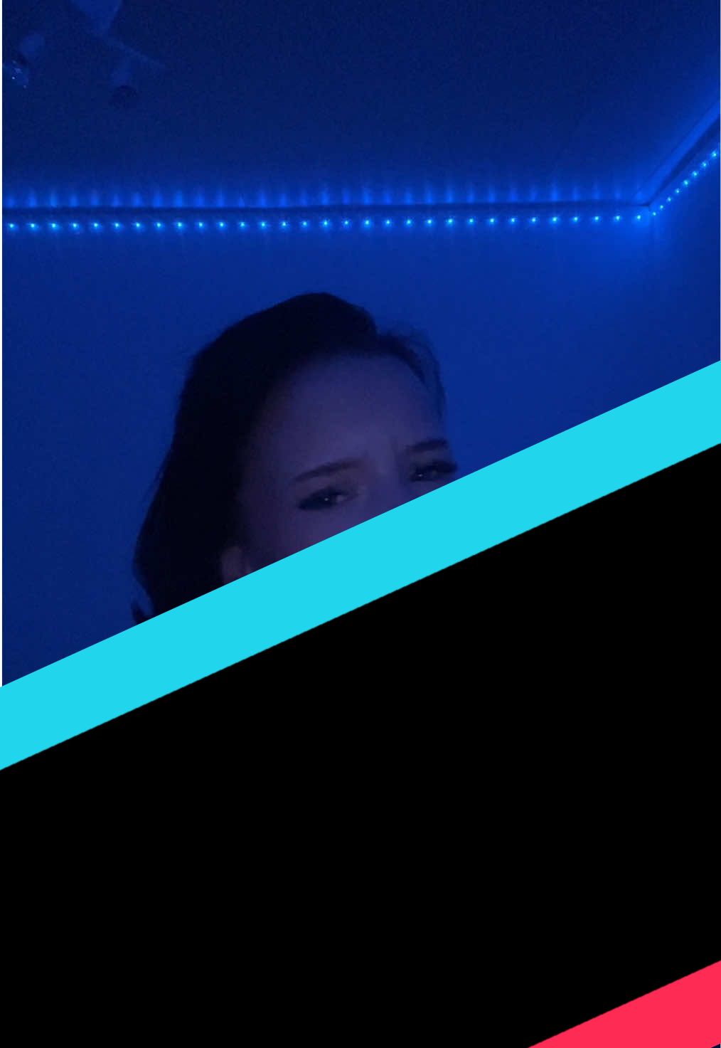 @𝓐𝓵𝓲𝓬𝓮&hearts;