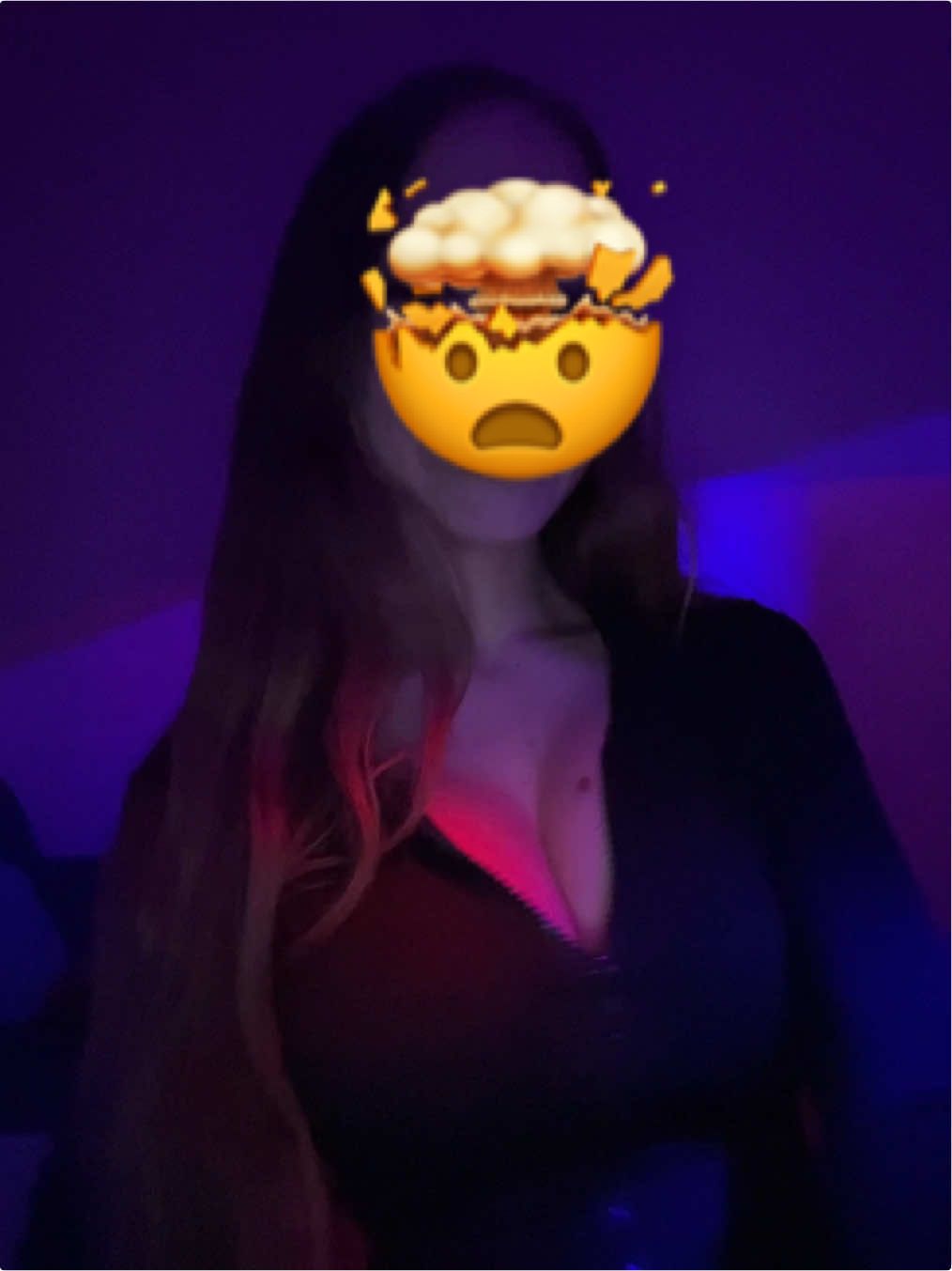 @🐰