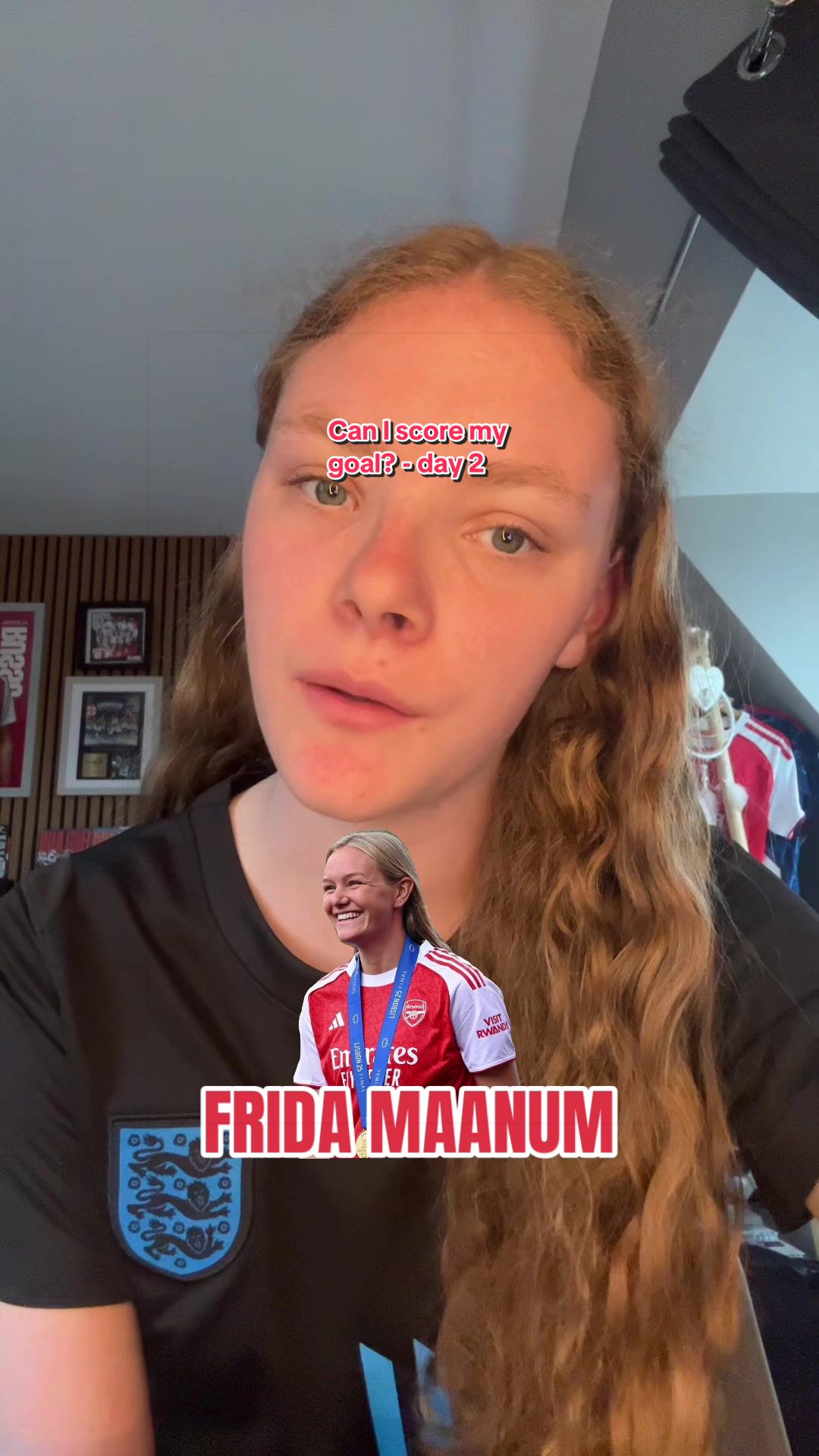 @Amelia ❤️🤍⚽️