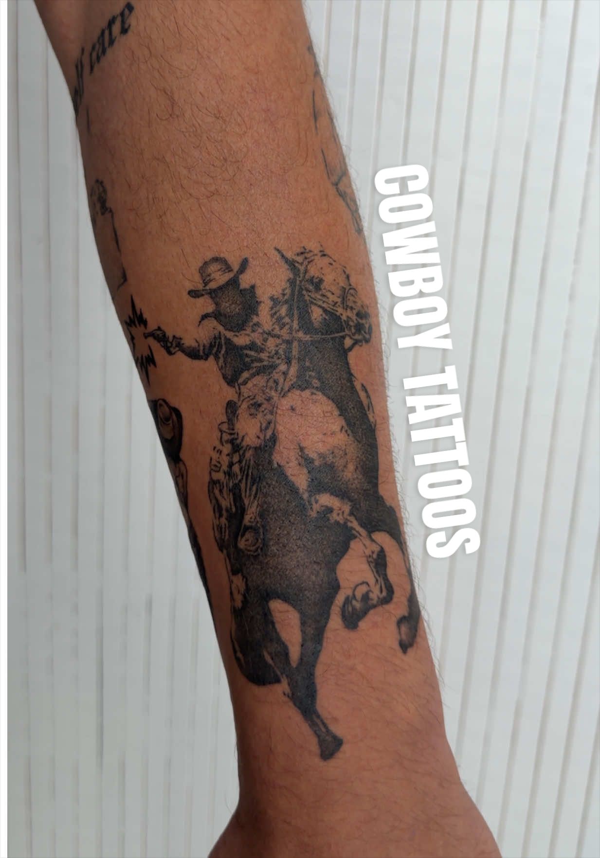 @Harmonie Tattoo