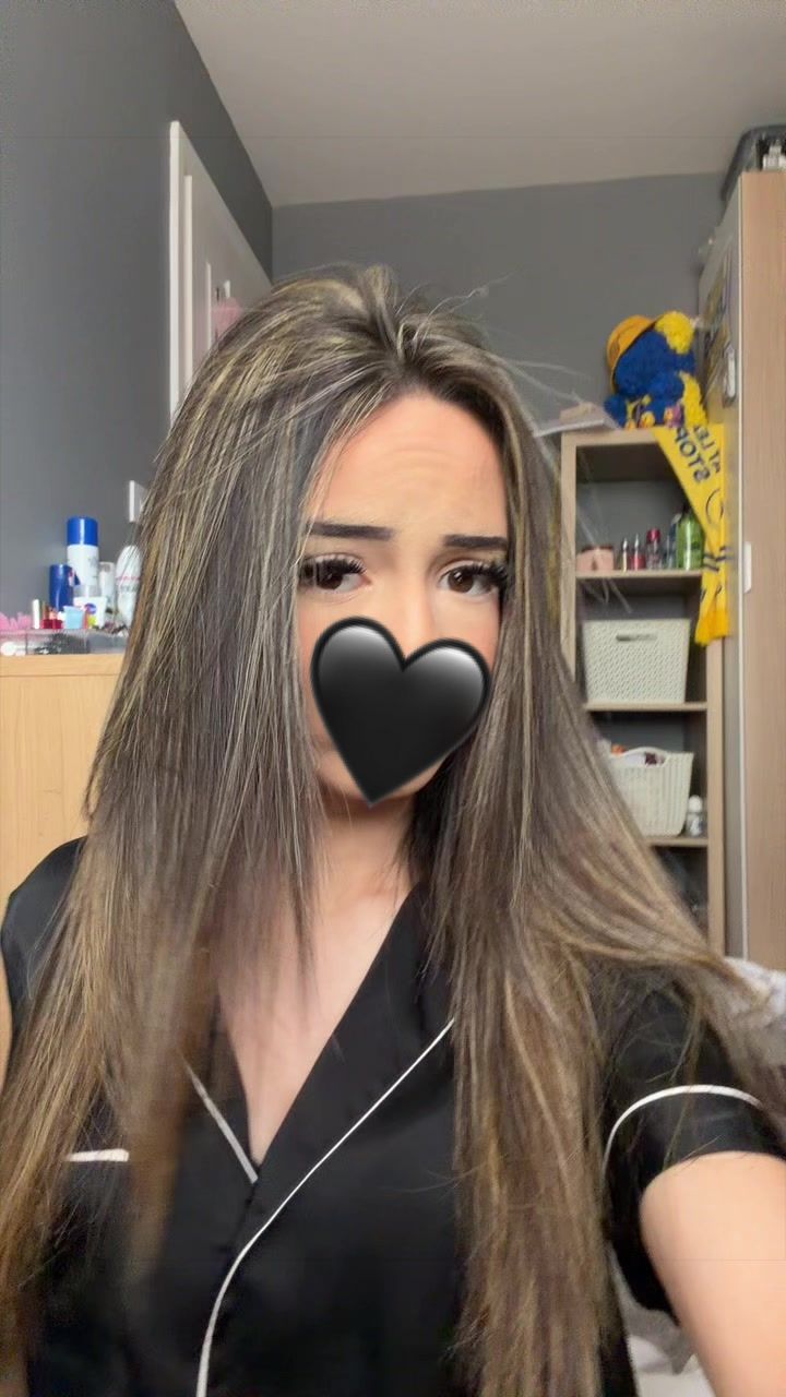 @𝐬𝐚𝐯𝐢𝐧𝐚🐐