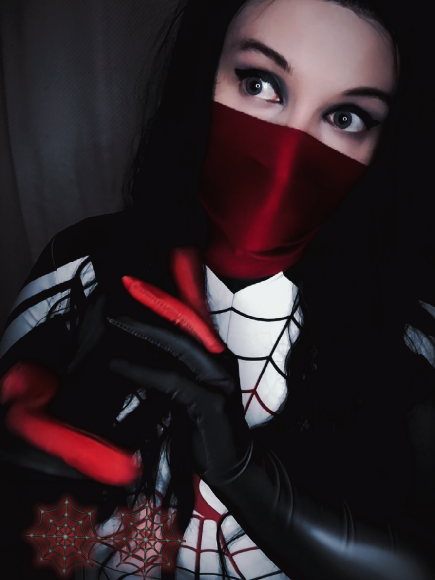 @cazzy_cos