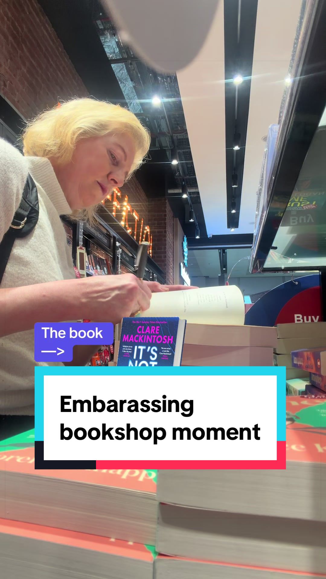 @Clare Mackintosh📚PLOT TWIST