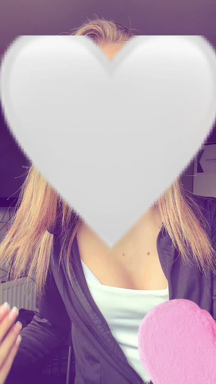 @Nicole💫