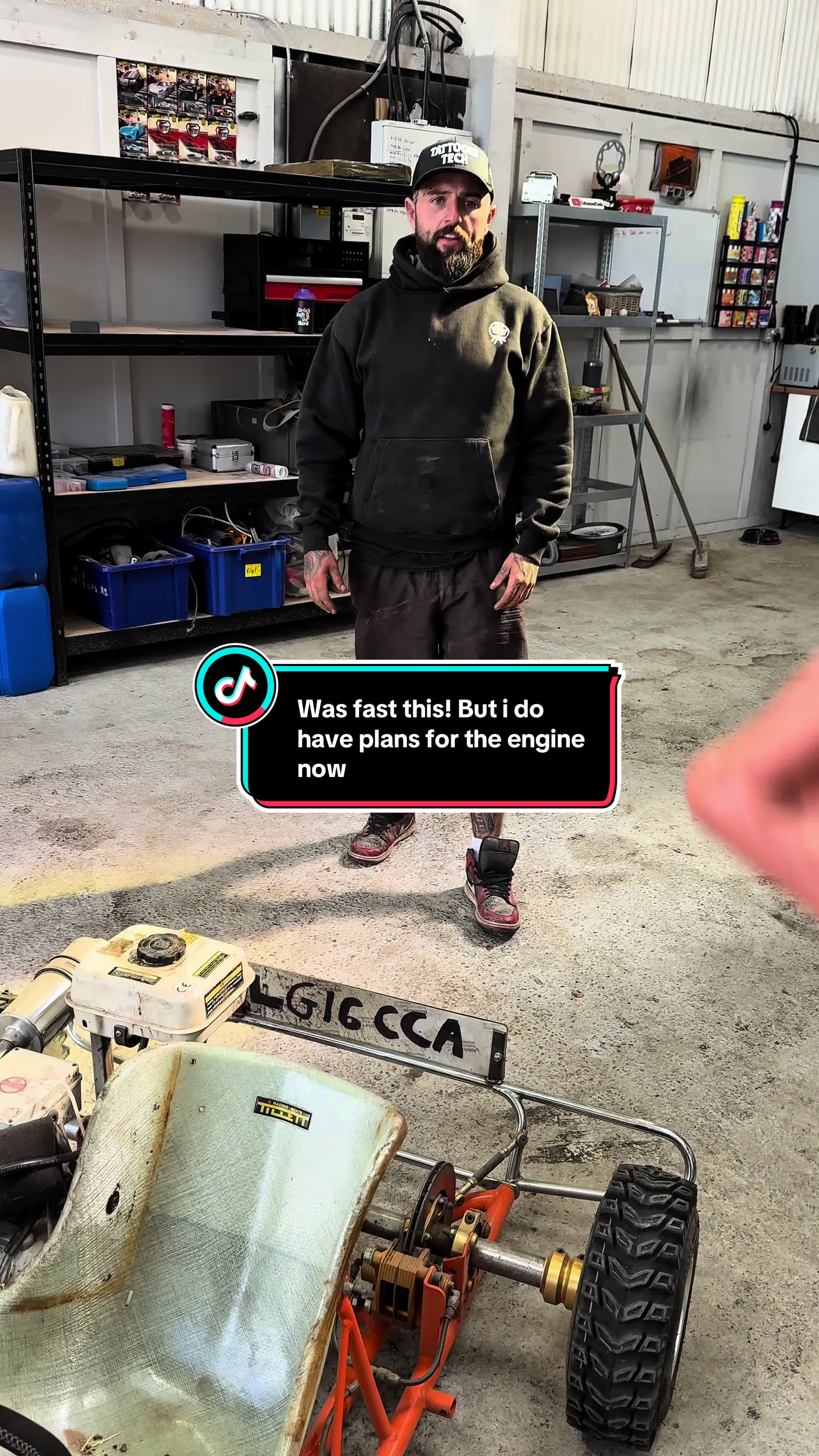 @TattoooedTech