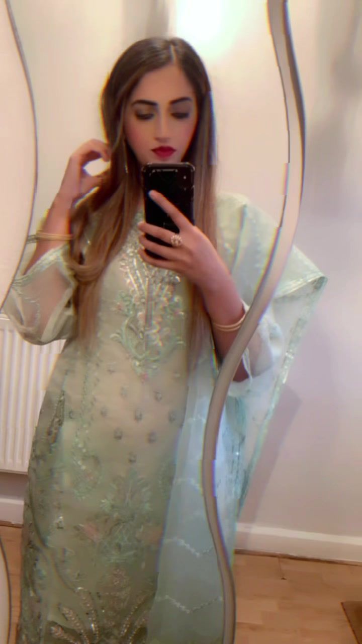 @sanam_xx