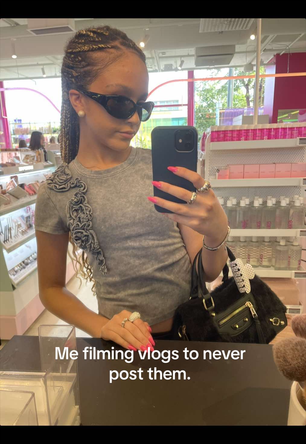 @Angela