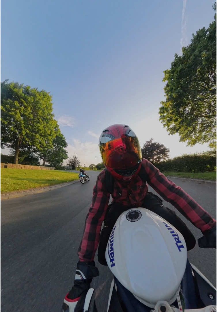 @beanie biker🏴