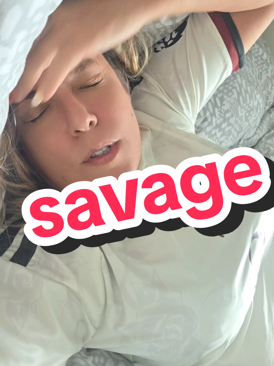 @maisielew09