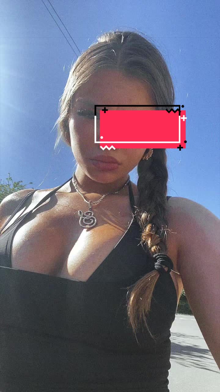 @𝓢𝓱𝓪𝓷𝓪𝓮