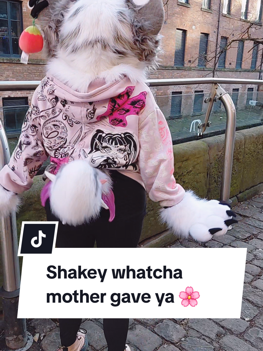 @Pink