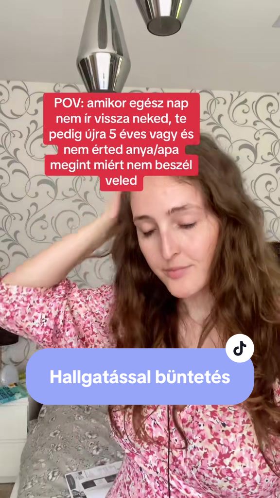 @Scheller Vir&aacute;g | Pszichol&oacute;gus