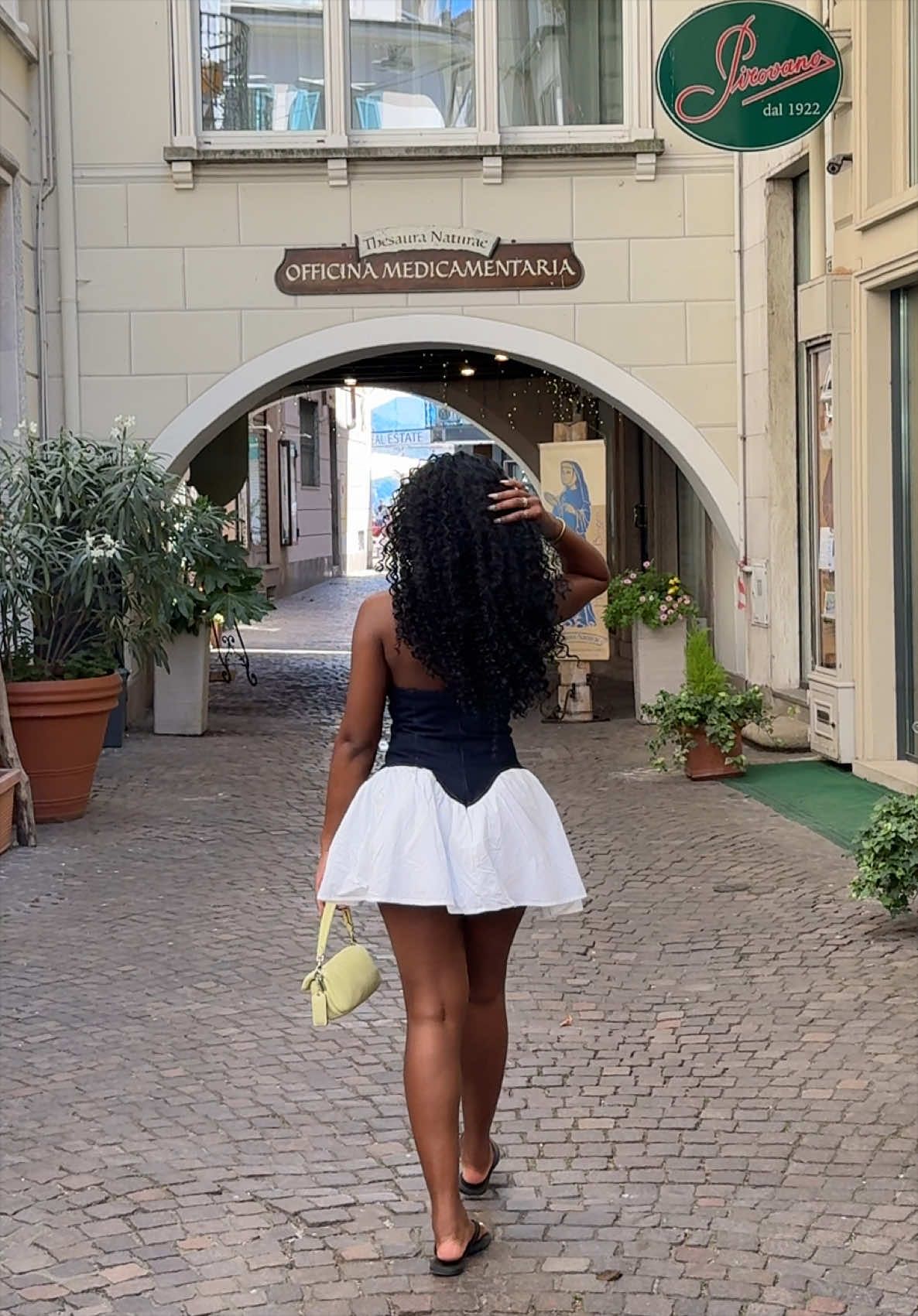 @Simi | Fashion & Lifestyle