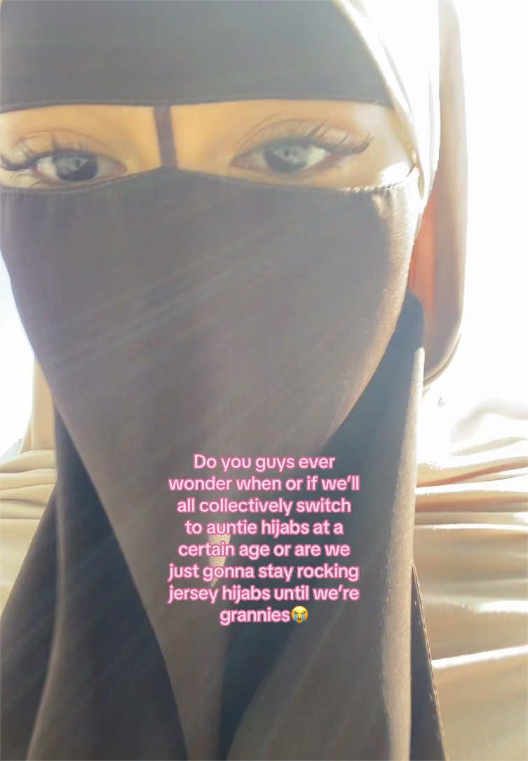 @UKHTZEE🌸