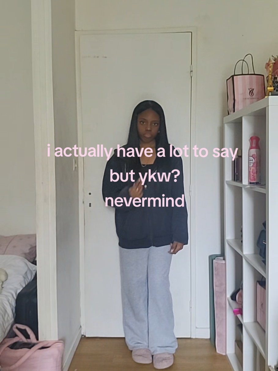 @𝑳𝒊𝒗 🪽