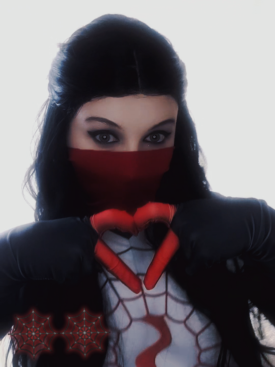 @cazzy_cos