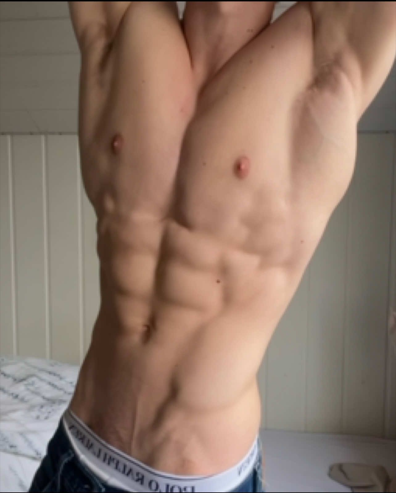 @Albertaesthetic