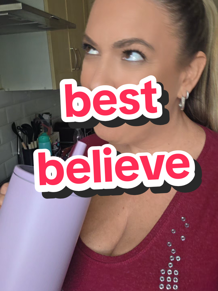 @maisielew09