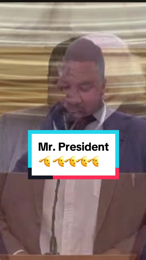 @Pug Dad Leon