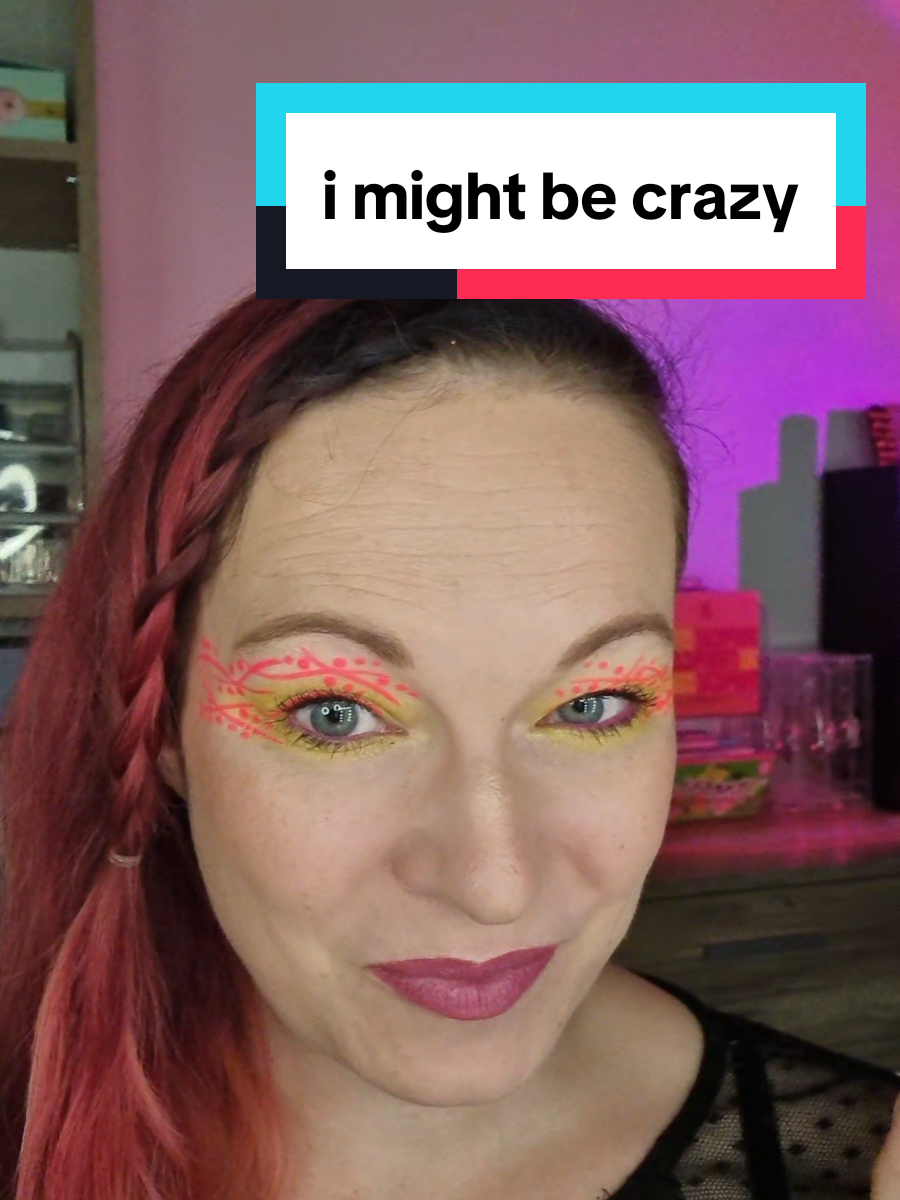 @Makeup_Loving_Lady