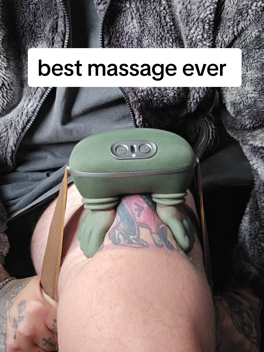 @BIG Liam Reviews