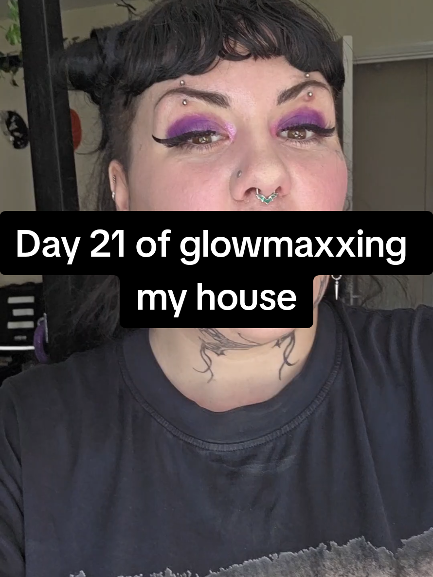 @Nai 🖤 Alt girl glows up