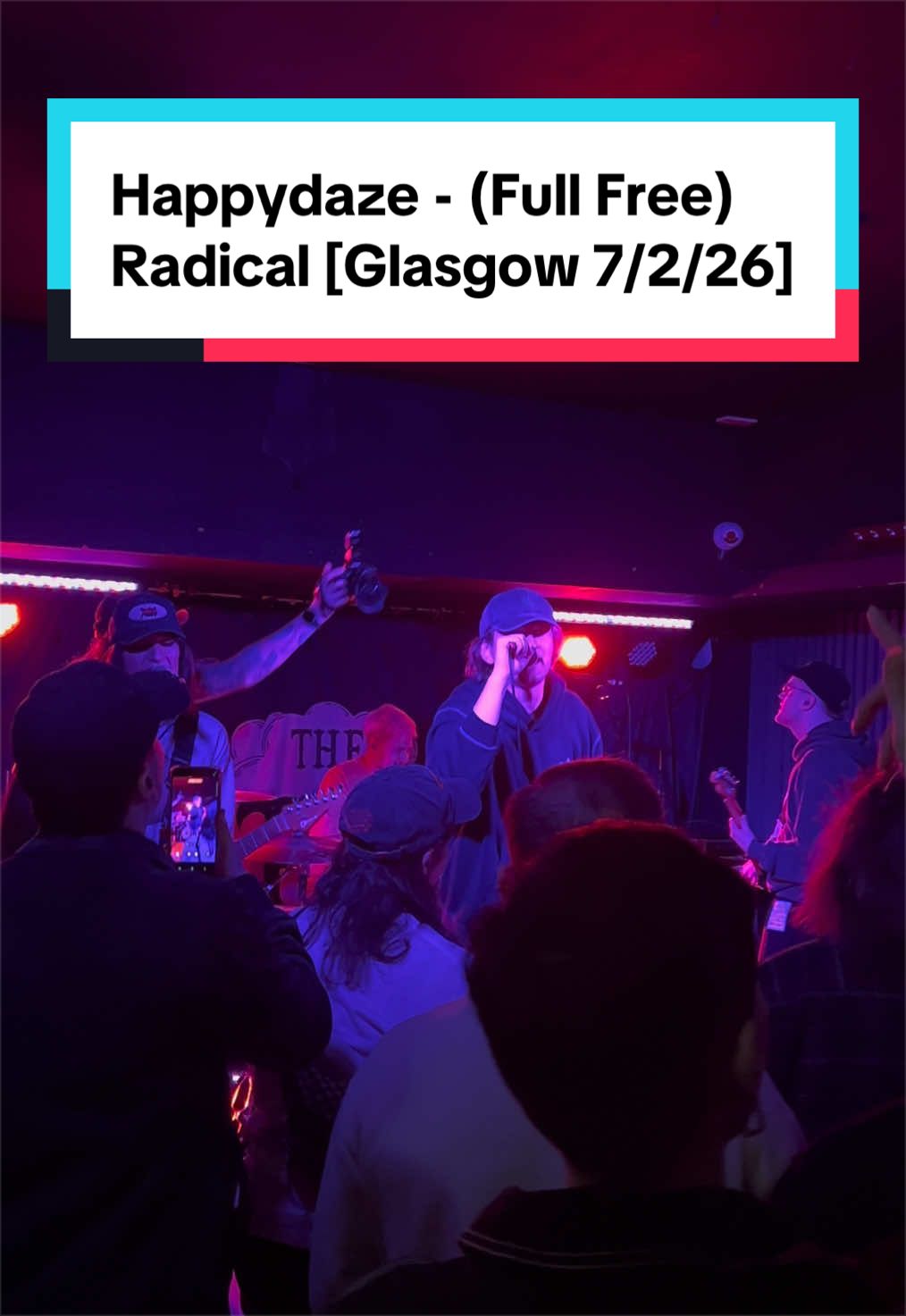 @R 🏴