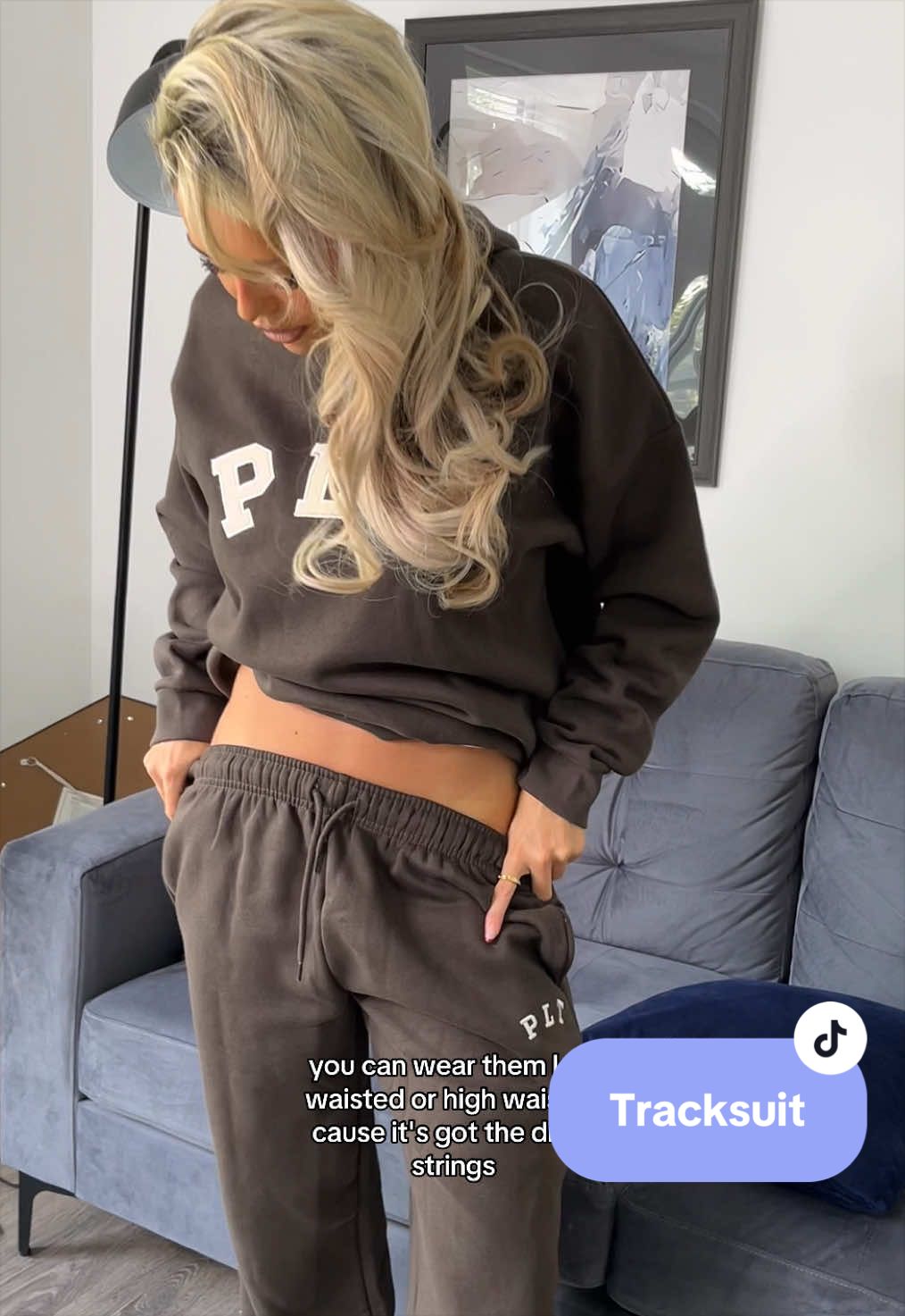 @shopwithlaursellis