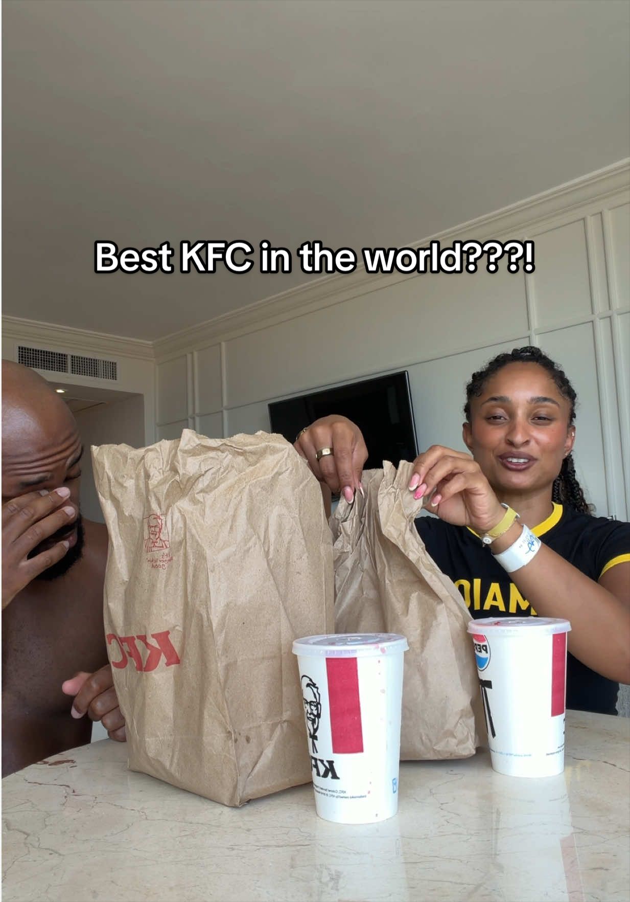 @Leila Nikea