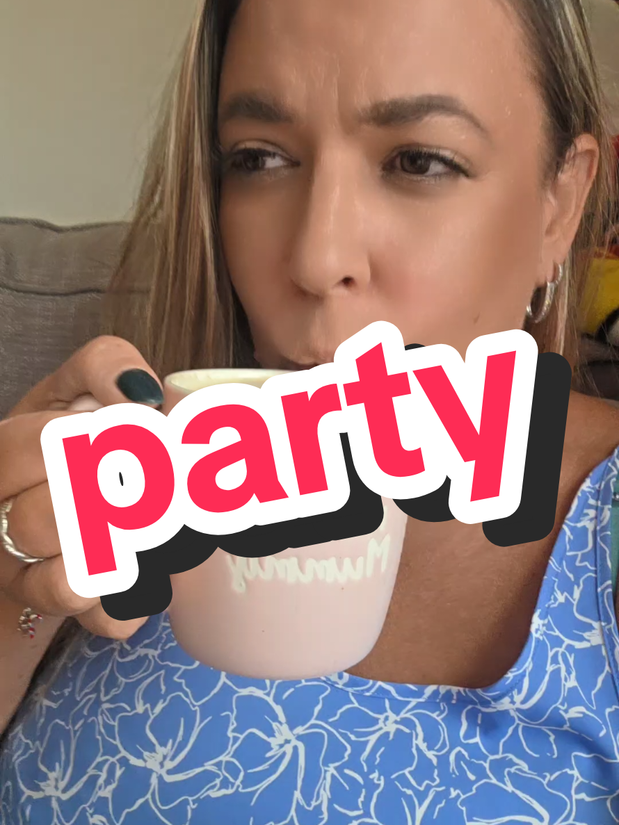 @maisielew09