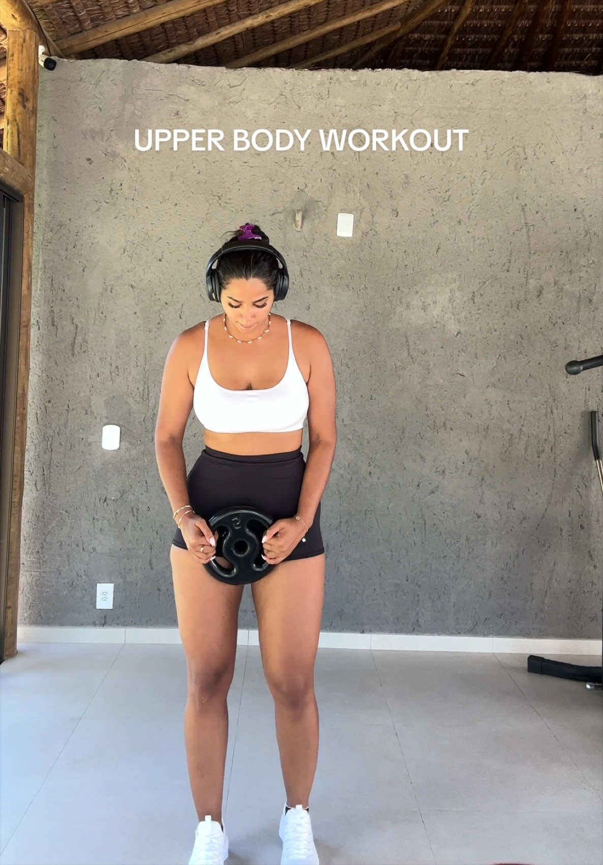 @aadelinerito