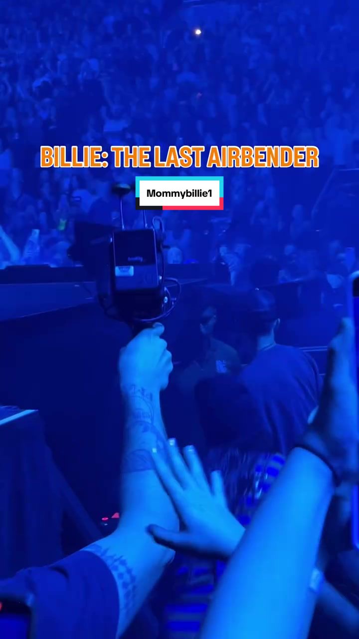 @billieeillishloverr