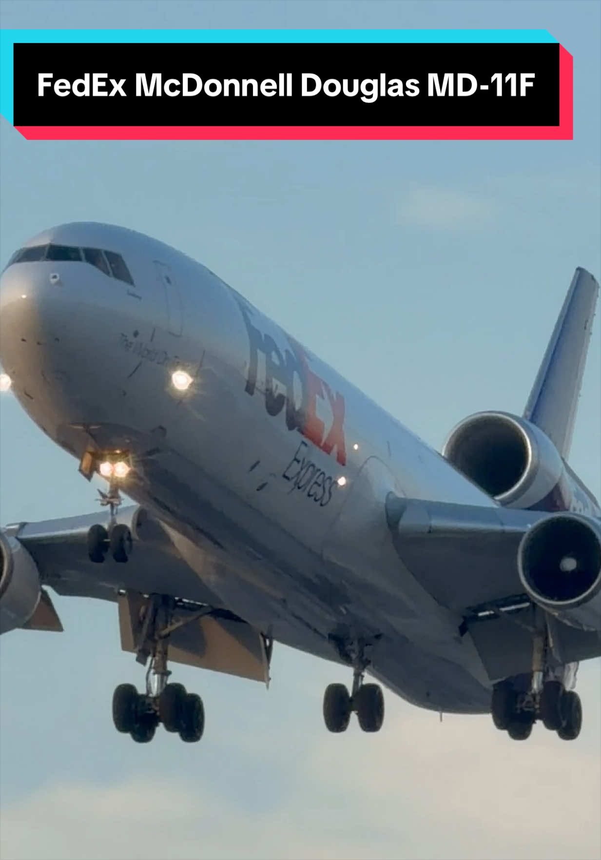@AVIATION_YYZ_SPOTTER