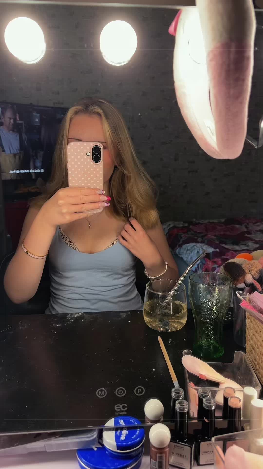 @𝒮𝒶𝓇𝒶💋
