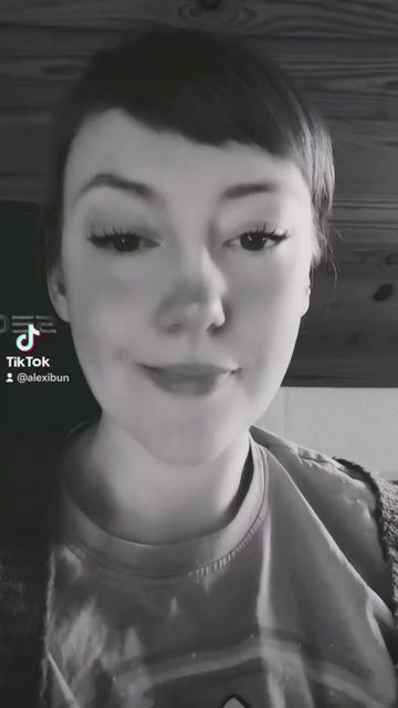 @Alexibun
