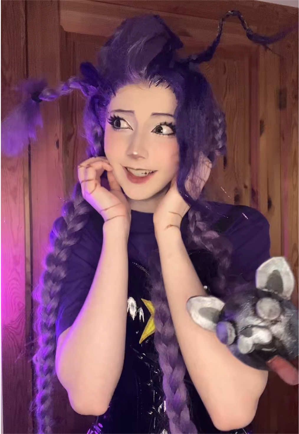 @mil0_cos