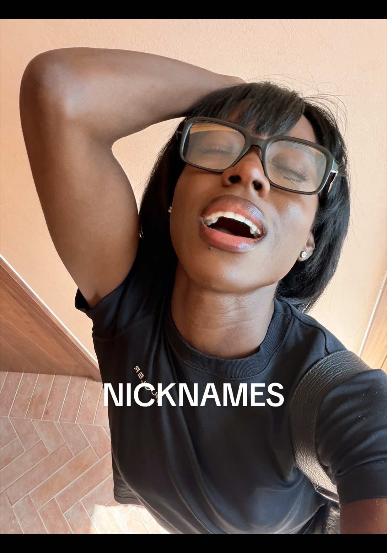 @YV