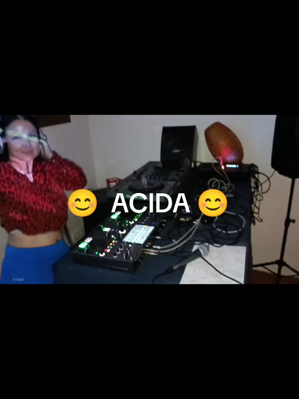 @ACIDAGIRL
