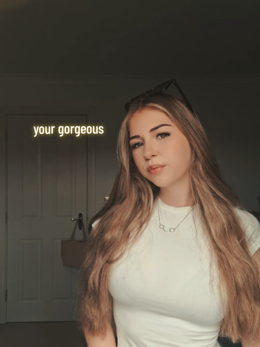 @𝓛𝒾𝓁𝓁𝒾𝑒 𝒷 💕