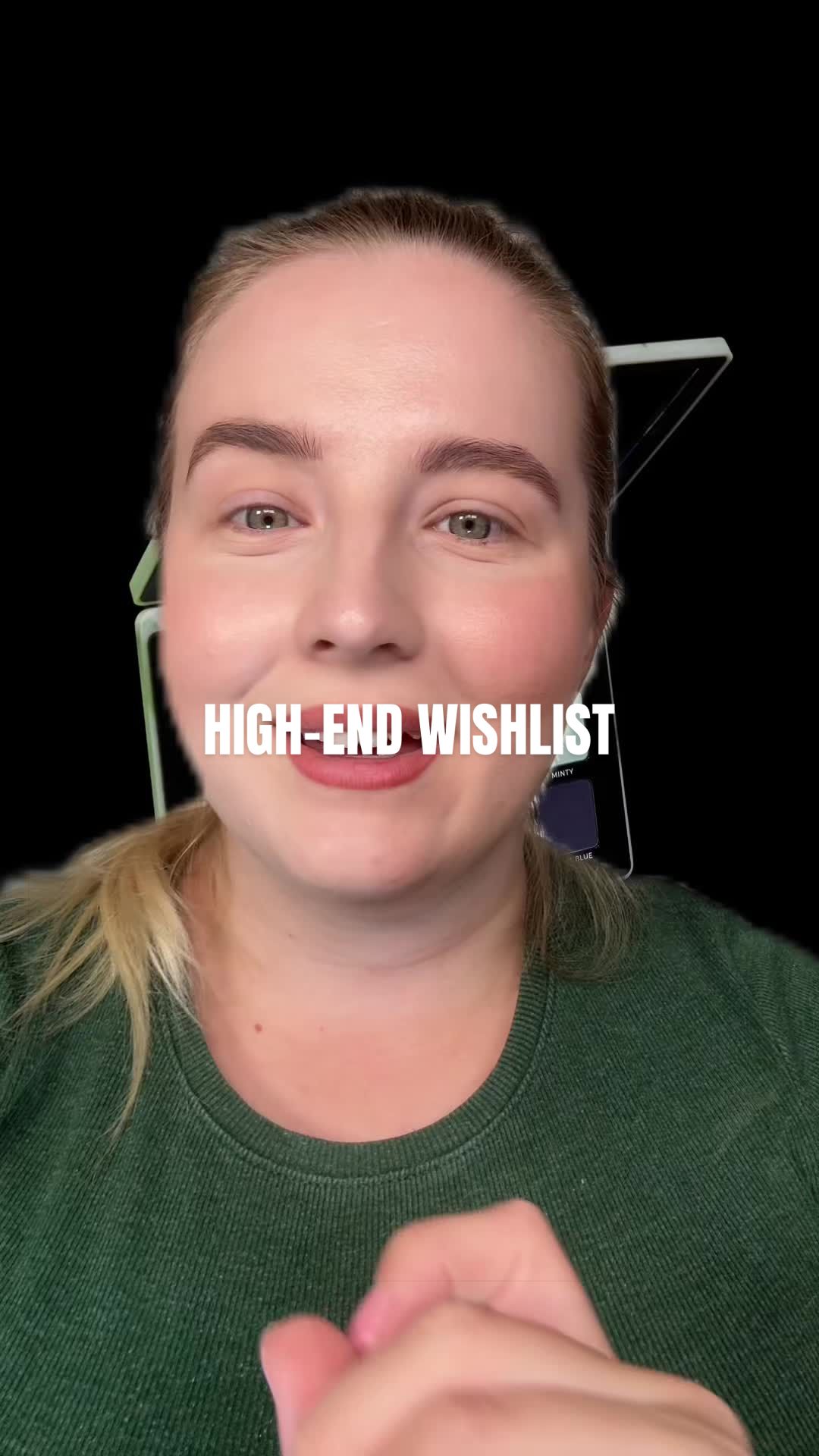 @F&uuml;zi Vikt&oacute;ria Makeup