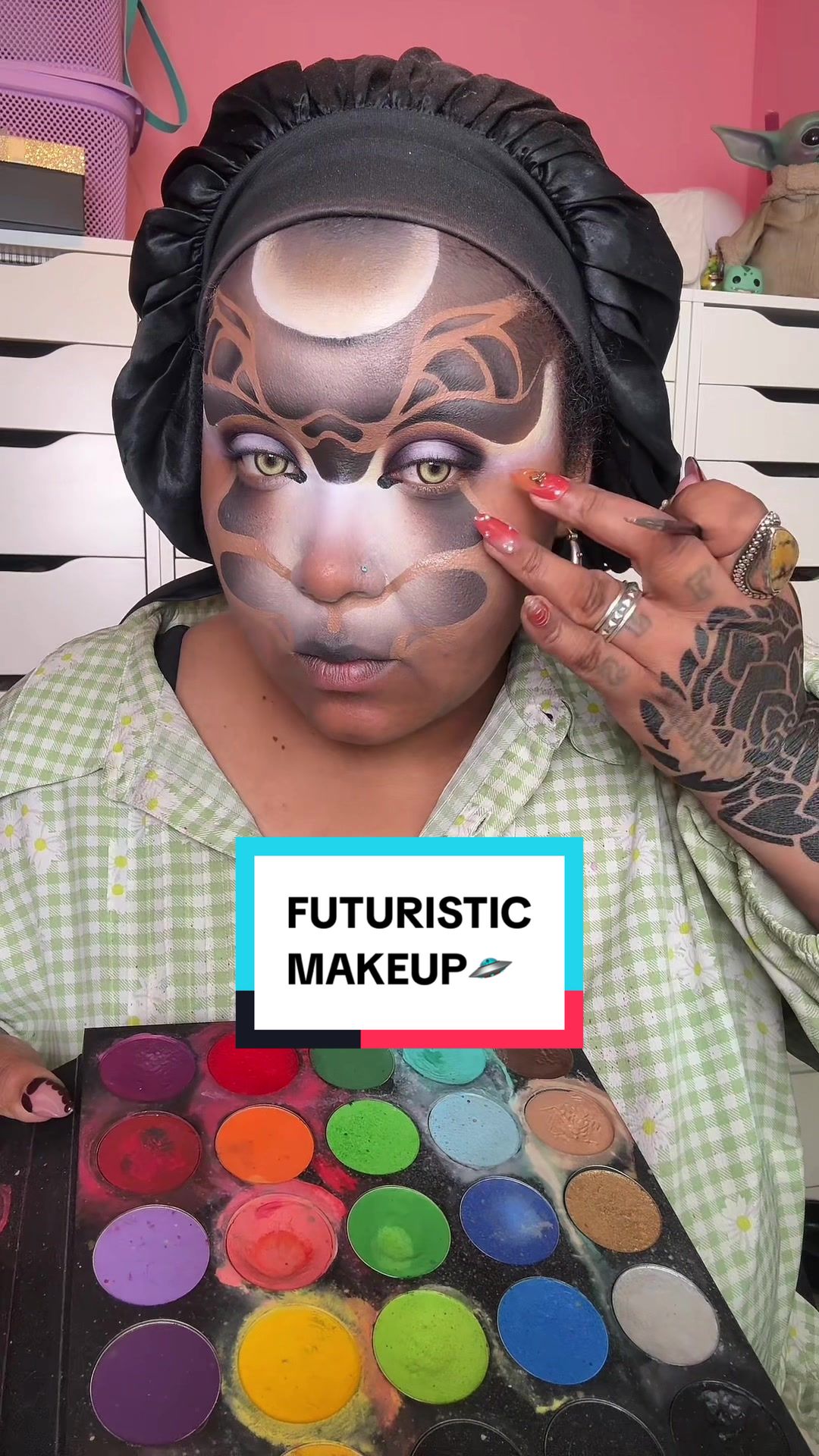 @MakeupByNamaisa
